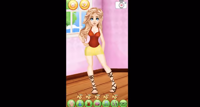 Dress Up Girl